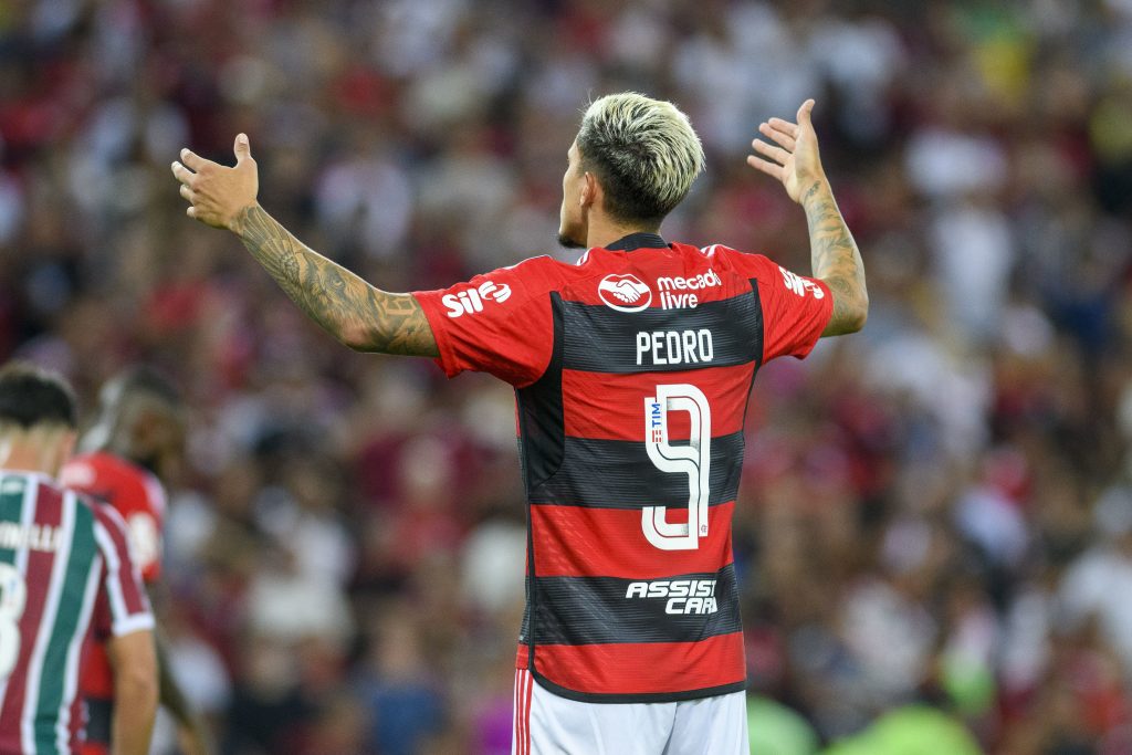 Flamengo empata com América