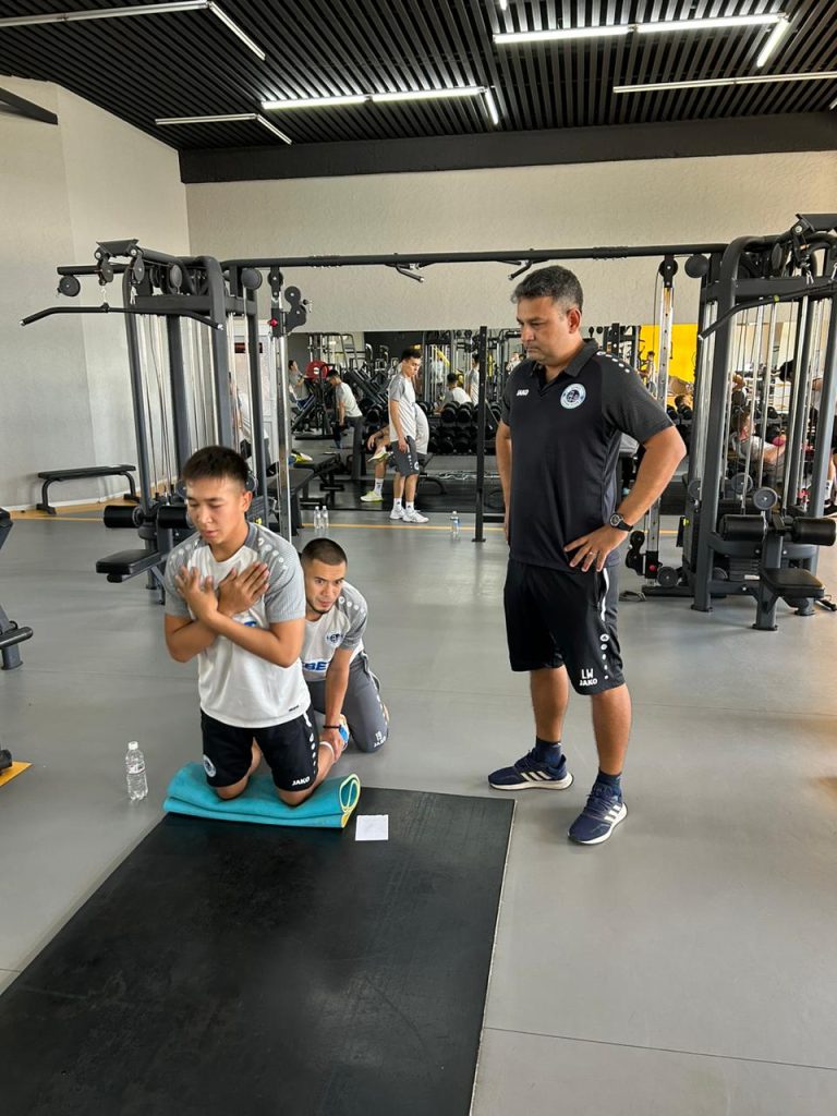 Wendel Bastos trabalhando a parte física com os jogadores