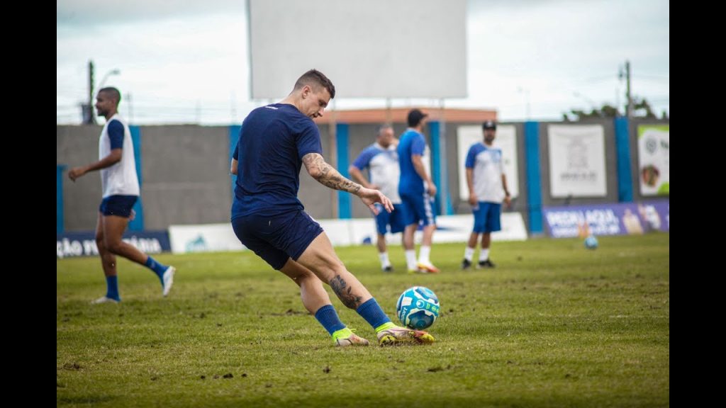 Fábio, do Confiança, mantém foco na classificação e descarta preocupação com rebaixamento na Série C