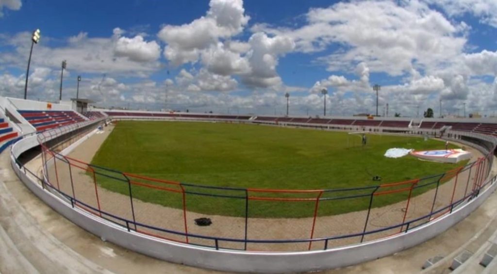 Governador de Sergipe demonstra pressa na reforma do Estádio Mendonção para atender às competições de 2024