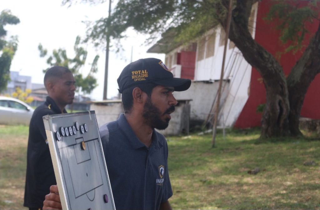Falcon Sub-17 Intensifica treinos para Copa Carpina: Técnico confia em preparação sólida