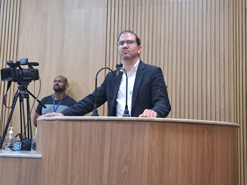 Presidente do Sergipe, Ernan Sena, aposta em planejamento sólido e busca pelo título no Campeonato Sergipano 2024