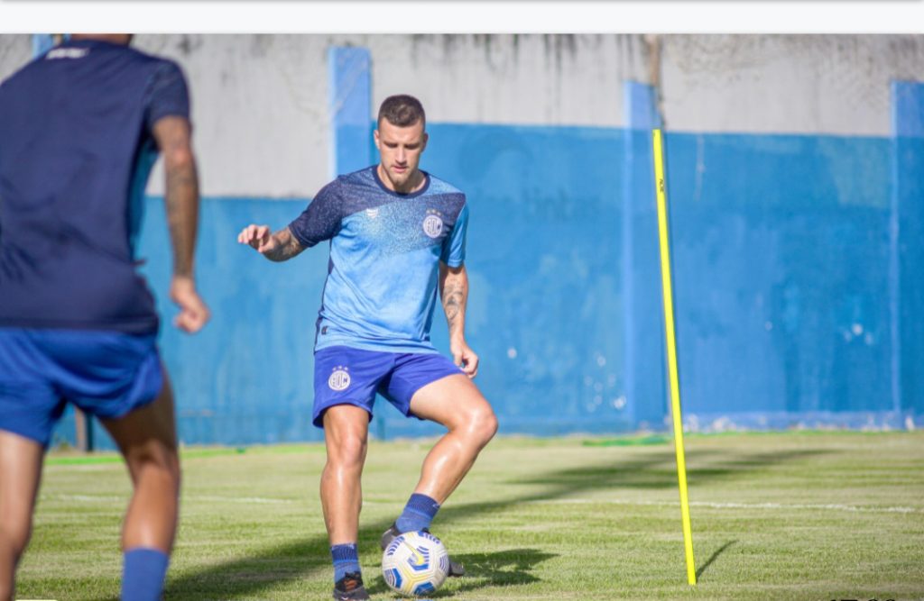 Confiança inicia preparação para enfrentar o Dorense Confiança inicia preparação para enfrentar o Dorense