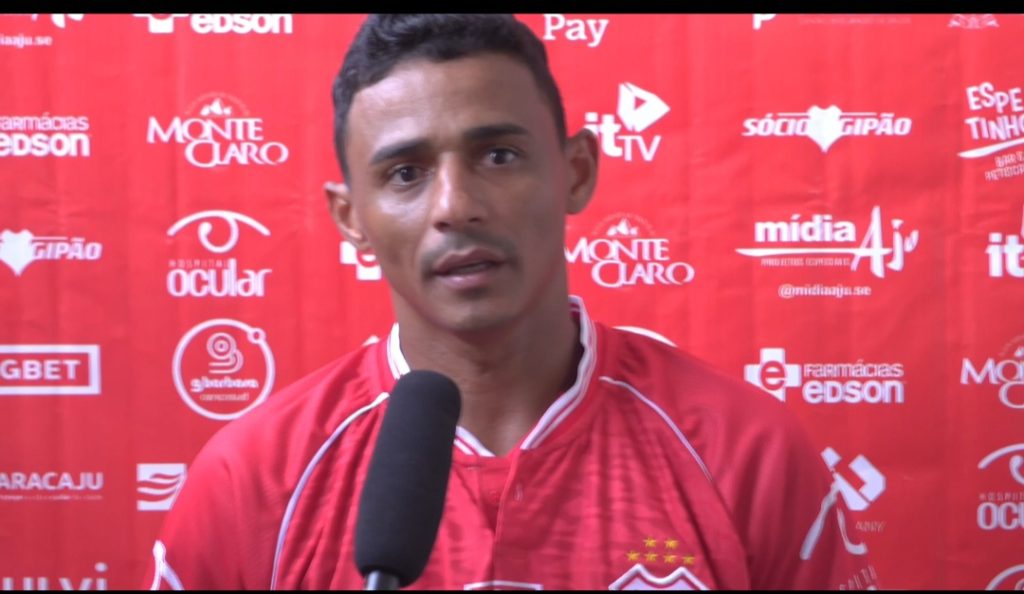Rafael Vila, do Sergipe, deixa claro: “Não gosto de perder clássico”