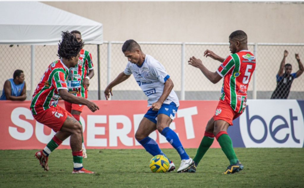Confiança vence América de Propriá e mantém liderança no Campeonato Sergipano