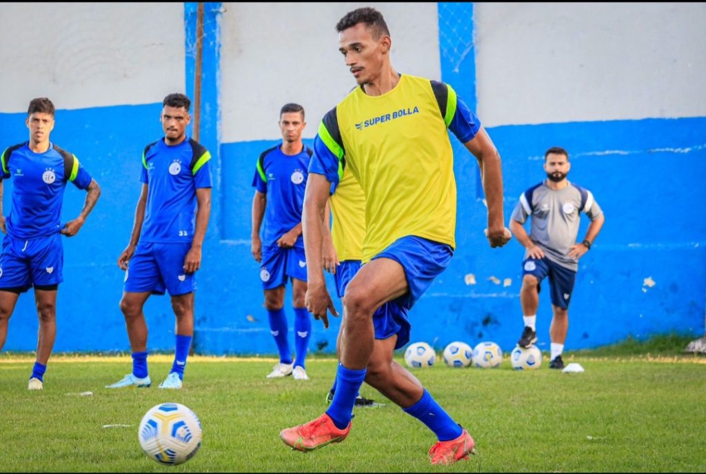 Histórico desafiador: Confiança busca reverter resultados anteriores contra o Itabaiana na semifinal do Campeonato Sergipano