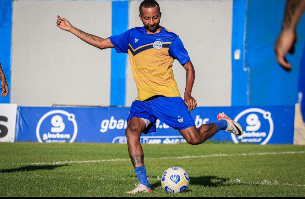Willians Santana avalia empate no jogo de ida da semifinal e projeta a segunda partida no Batistão*