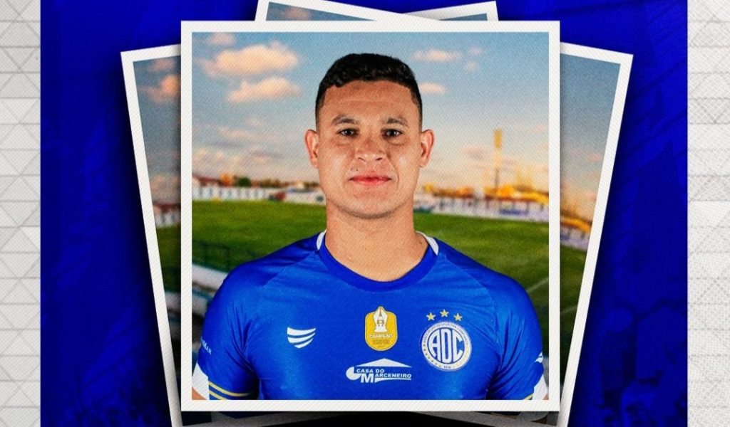 Cofiança contrata zagueiro de 31 anos