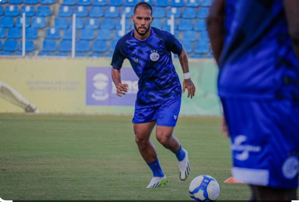 Desfalques no Batistão: Goleiro Igo Gabriel e zagueiro Robson tratam tendinopatia antes do duelo contra o Ferroviário