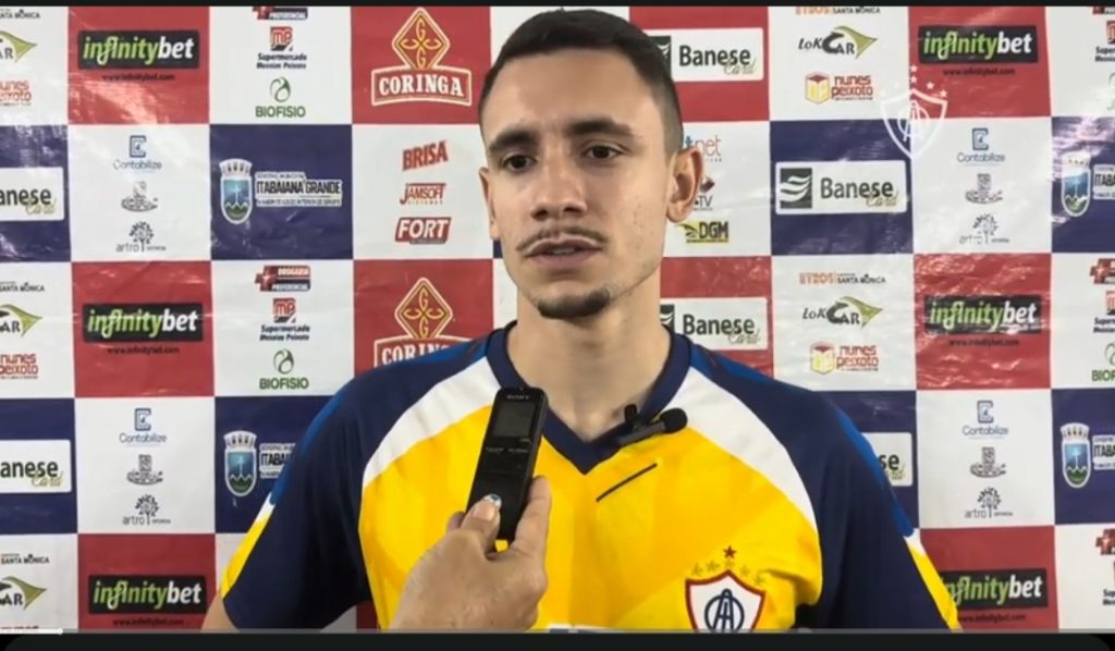 “Gabriel Caran destaca confiança e foco do Itabaiana para decisão contra o Treze”