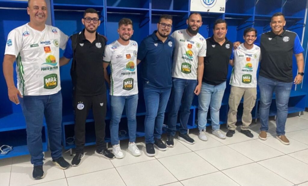 Guarany busca modernização: Dirigentes visitam departamento de marketing do Confiança