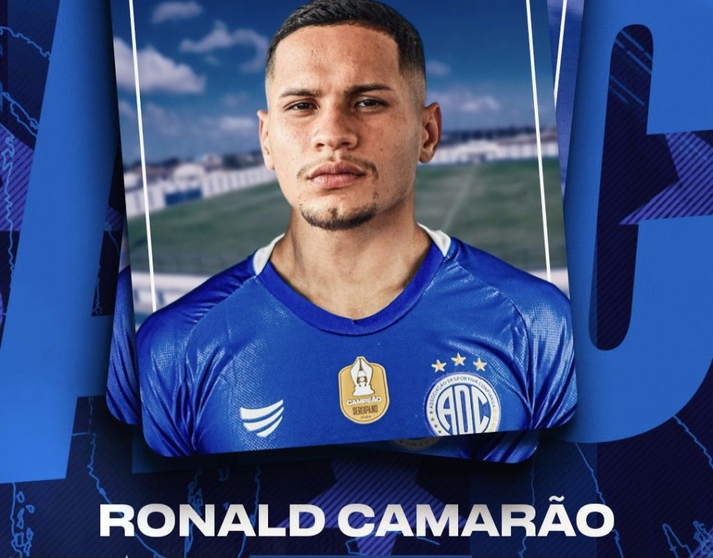 Confiança contrata o atacante Ronald Camarão