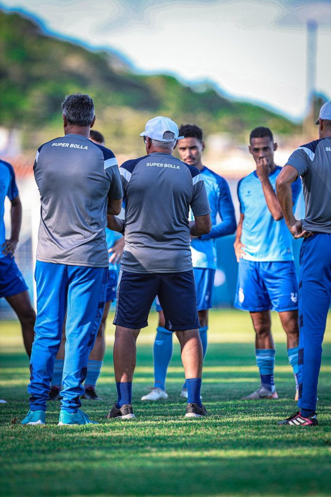 Confiança se prepara para duelo decisivo contra o Náutico na Copa do Nordeste