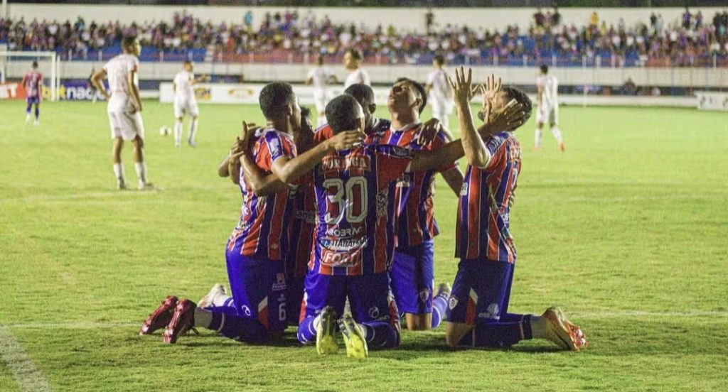 Itabaiana vence Sergipe por 2 a 0 e avança às semifinais do Campeonato Sergipano 2025
