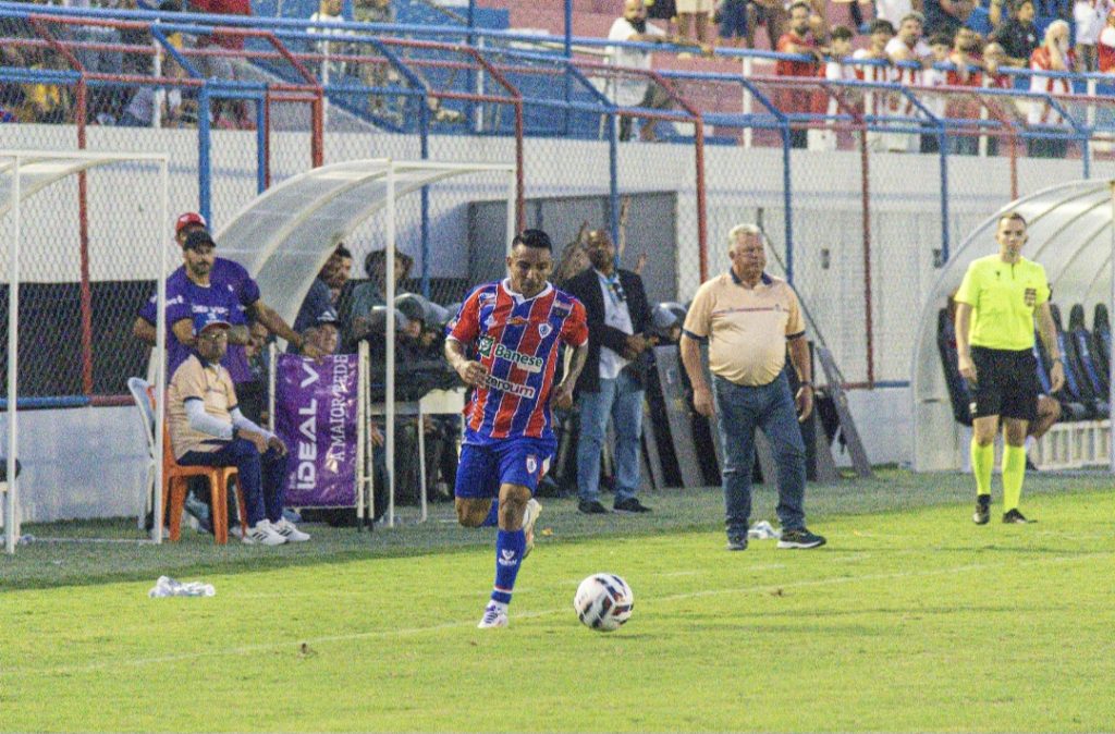 Itabaiana vence de virada e supera o Náutico na estreia da Série C
