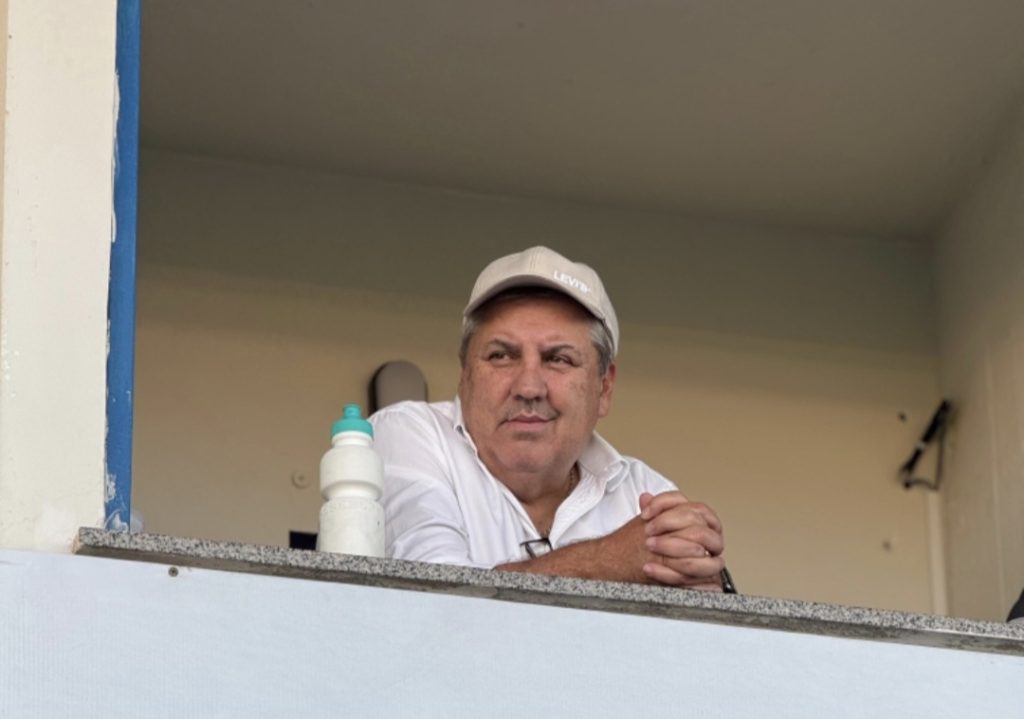 Gilson Kleina promete trabalho intenso e pede apoio da torcida no comando do Itabaiana