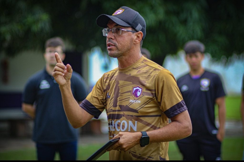 Com atletas da base promovidos, Falcon se reapresenta com foco na Copa Governador do Estado