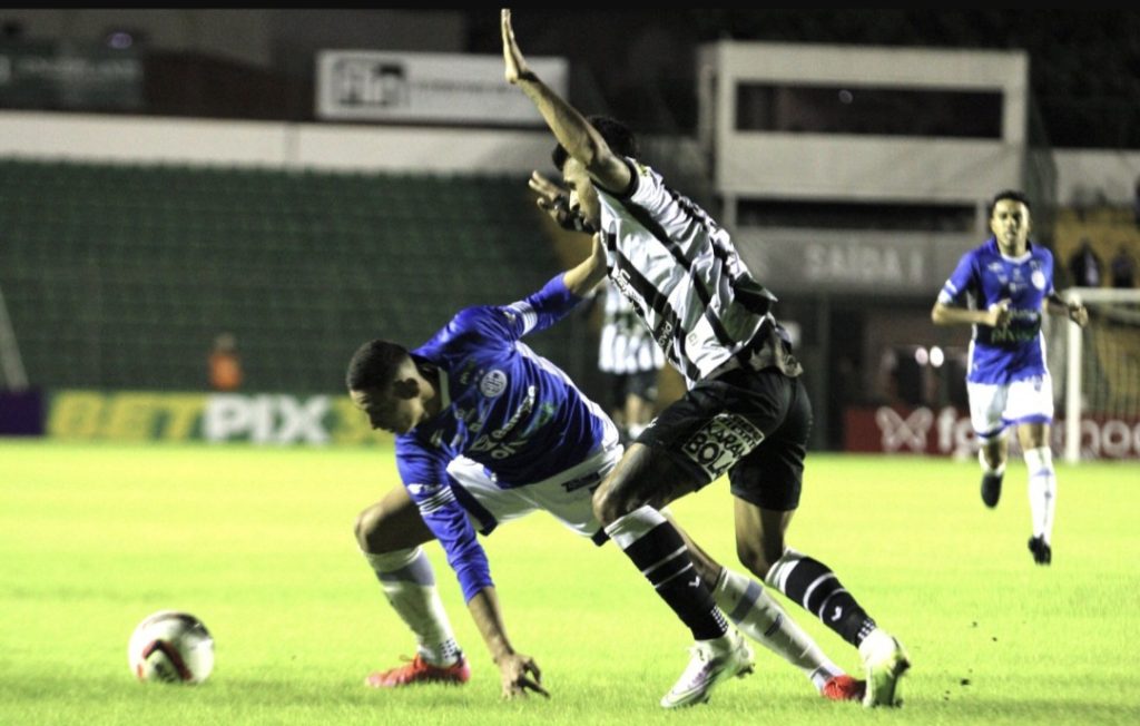 Figueirense e Confiança se enfrentam em duelo decisivo pela Série C