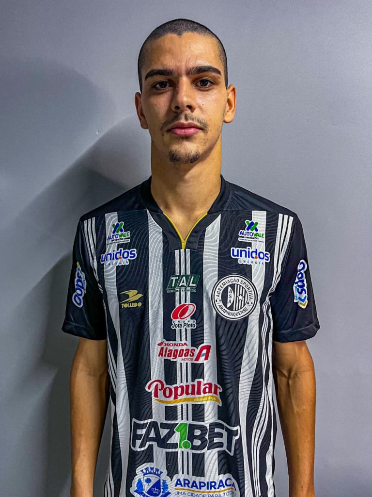 Henrique, zagueiro do ASA, será submetido a procedimento cirúrgico