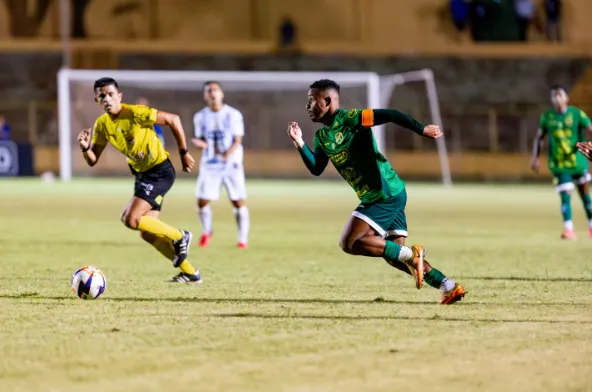 XV de Jaú 0 x 1 União São João XV de Jaú 0 x 1 União São João