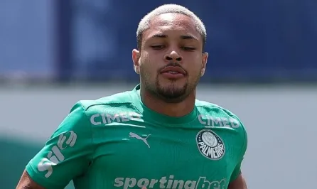 Palmeiras foca no Paulistão e Vitor Roque fala em evolução Palmeiras foca no Paulistão e Vitor Roque fala em evolução