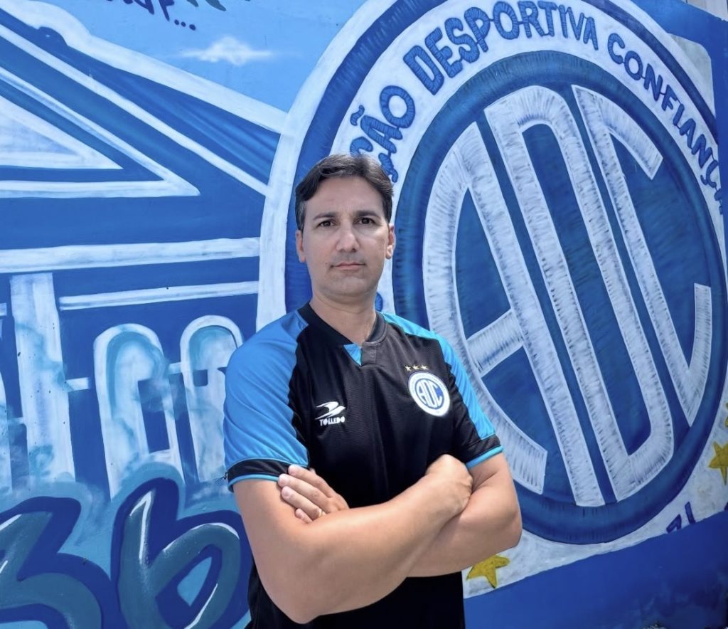 Ricardo Resende é o novo auxiliar técnico permanente do time profissional e novo treinador do Sub-20 do Confiança