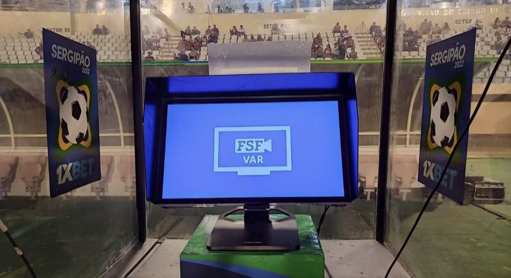 Campeonato Sergipano 2026 terá VAR na segunda fase; FSF investe R$ 120 mil nas partidas eliminatórias Campeonato Sergipano 2026 terá VAR na segunda fase; FSF investe R$ 120 mil nas partidas eliminatórias