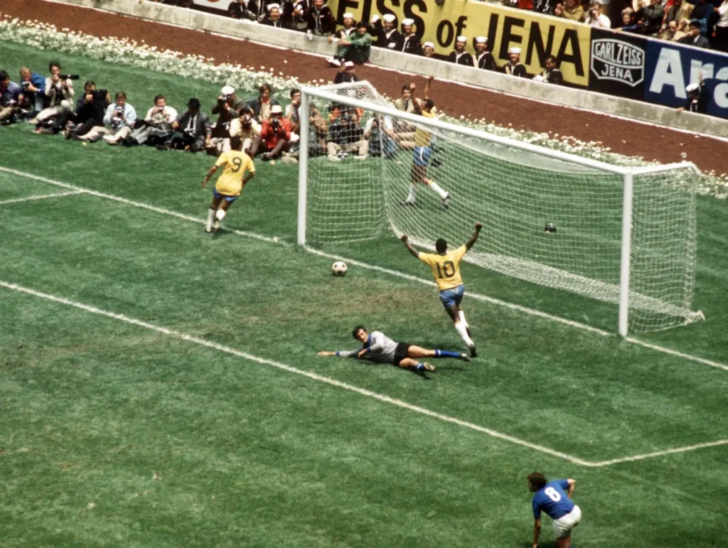 Brasil de 1970 é eleito o melhor time de futebol da história Brasil de 1970 é eleito o melhor time de futebol da história