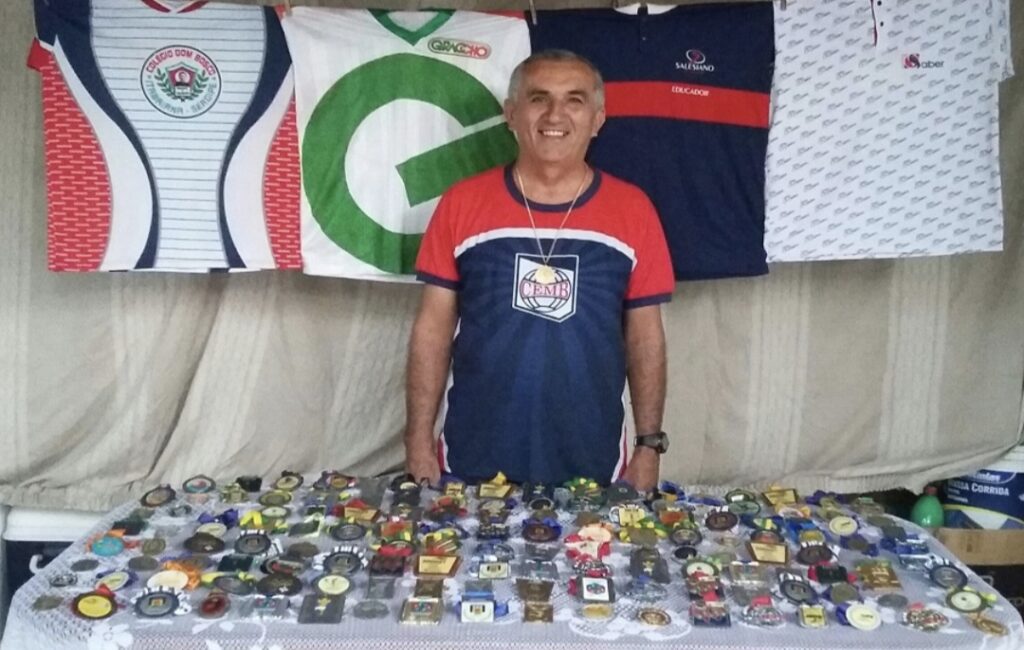 Professor José Costa celebra 46 anos de dedicação ao magistério e ao esporte em Sergipe Professor José Costa celebra 46 anos de dedicação ao magistério e ao esporte em Sergipe
