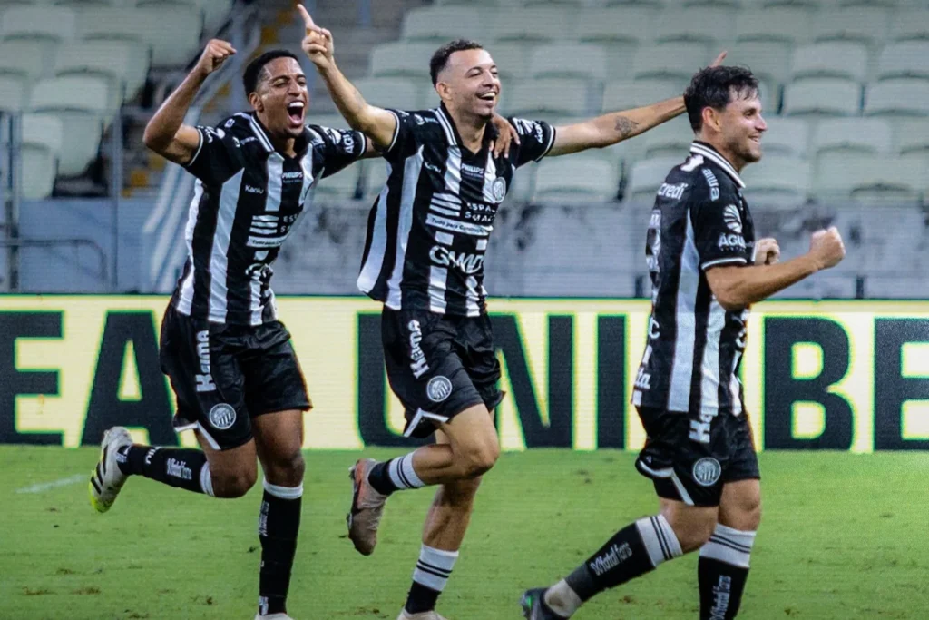 Ceará 1 x 2 Operário-PR Ceará 1 x 2 Operário-PR