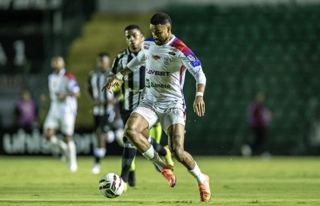 Itabaiana vence o Figueirense fora de casa e conquista primeira vitória na Série C