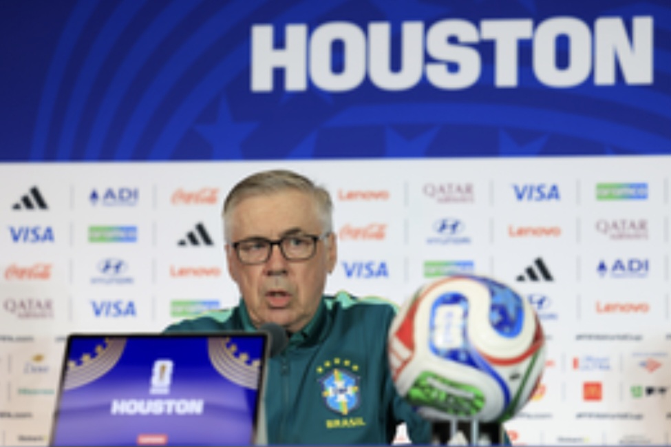 Martinelli decide nos acréscimos, Brasil vence o Japão por 2 a 1 e garante vaga nas oitavas da Copa do Mundo Martinelli decide nos acréscimos, Brasil vence o Japão por 2 a 1 e garante vaga nas oitavas da Copa do Mundo