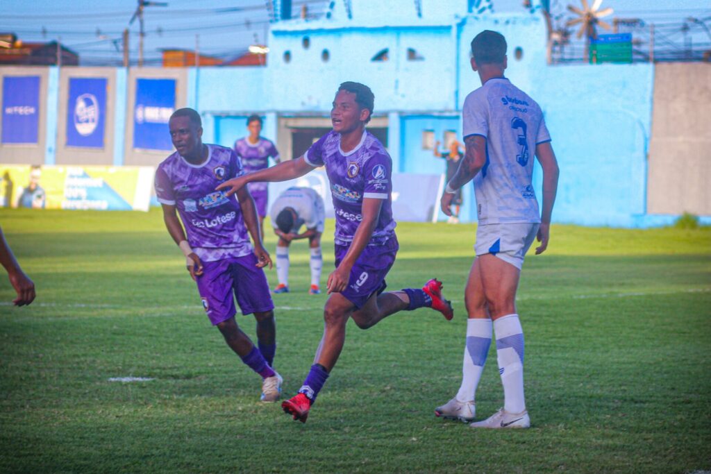 Falcon vence o Confiança e mantém 100% de aproveitamento no Sergipano Sub-20